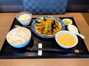 投稿についてもっと詳しく 2020年7月の月替わりランチ『魚香茄子･ユイシャンチェズ(豚肉と茄子の炒めもの)』