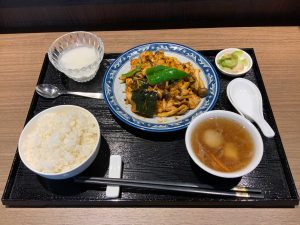投稿についてもっと詳しく 2021年10月の月替わりランチ『鶏肉とカボチャの豆豉(トウチー)炒め』