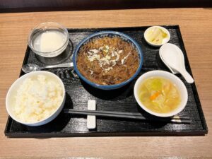 投稿についてもっと詳しく 2022年12月の月替わりランチ『粉絲肉末(春雨とひき肉の炒め煮)』