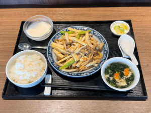 投稿についてもっと詳しく 2024年9月の月替わりランチ『茭白肉絲(マコモ筍と豚肉のオイスターソース炒め)』